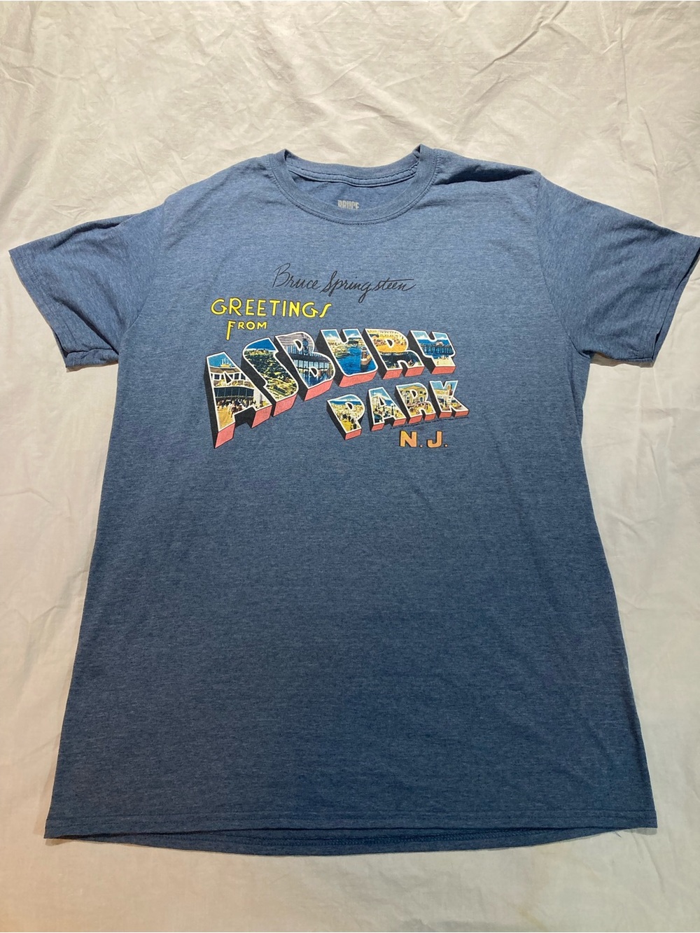Bruce Springsteen Greetings from Asbury Park T-shirt, Men’s large